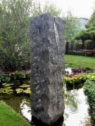 Fontána černá, výška 120 cm